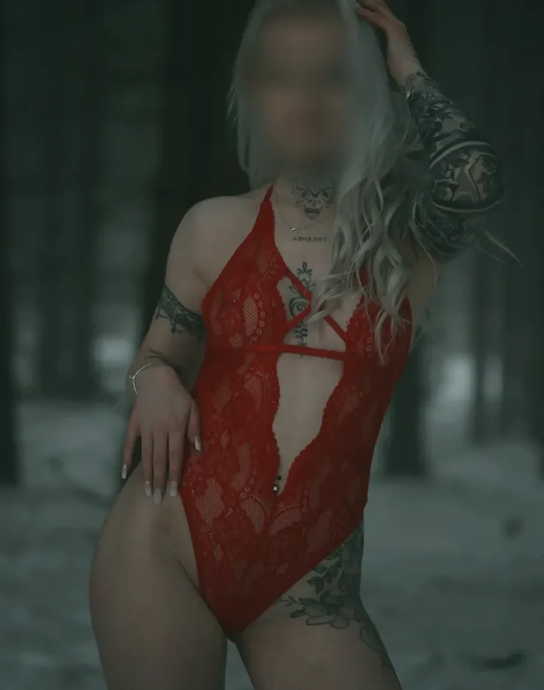 Charlotte, 26