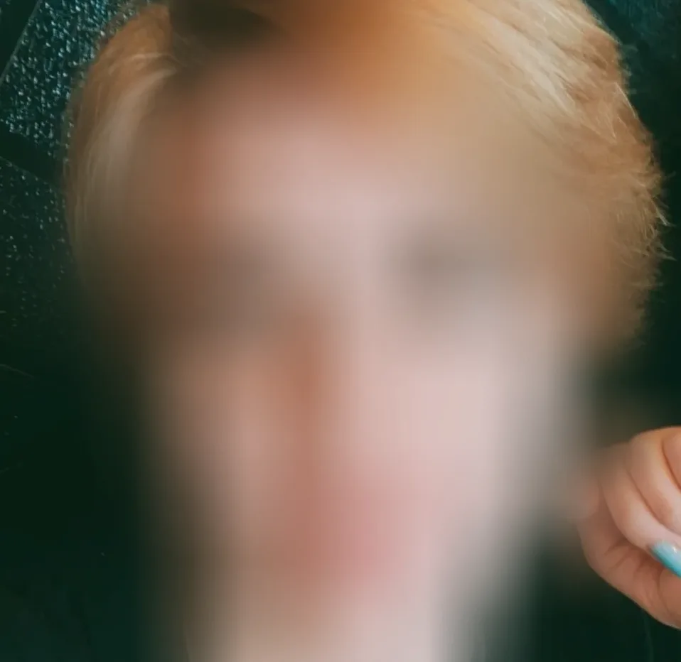 Klara, 26