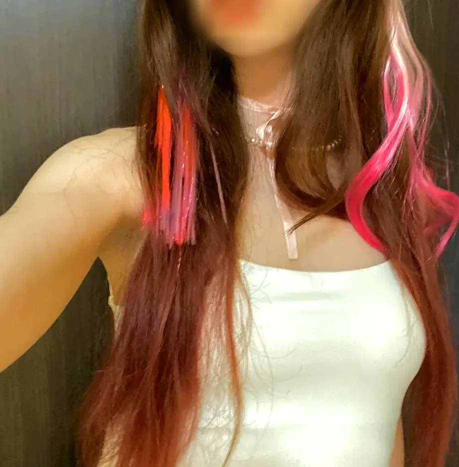 Lena, 22